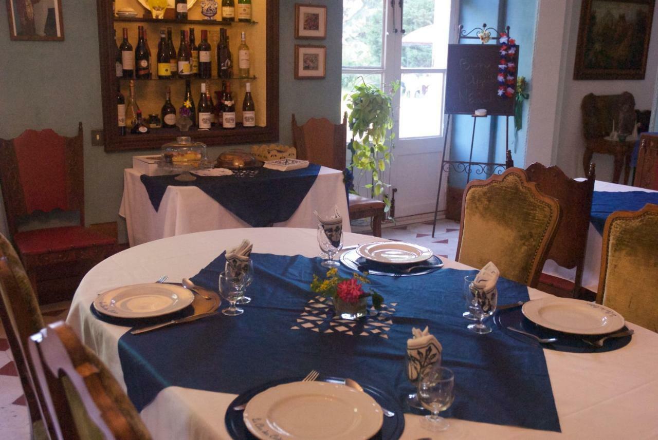 Le Clos Des Cedres B&B ลาโรชฟูโกลด์ ภายนอก รูปภาพ
